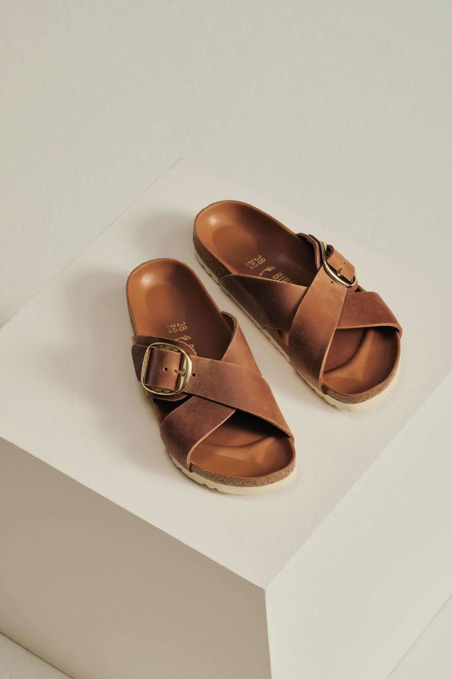 Damen Pantoletten BIRKENSTOCK SIENA BIG BUCKLE LEOI - 97,99 € - Sneaker ...