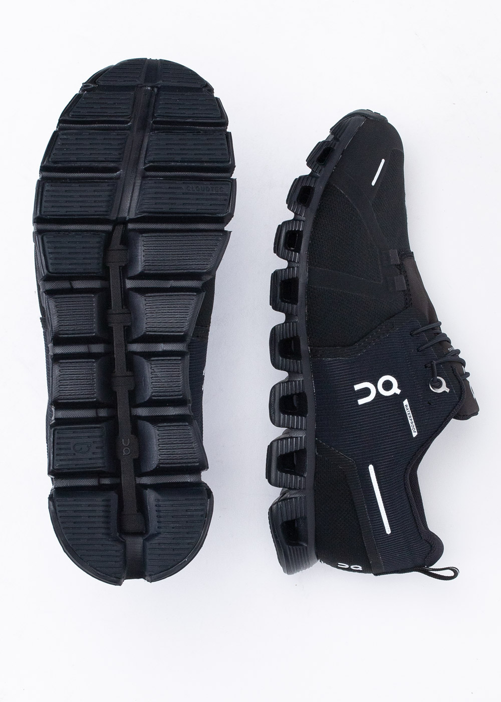 damen sneaker schwarz on running cloud 5 waterproof