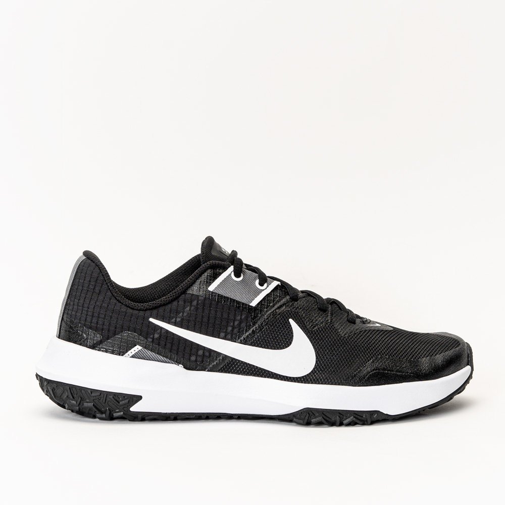 nike compete varsity trainer