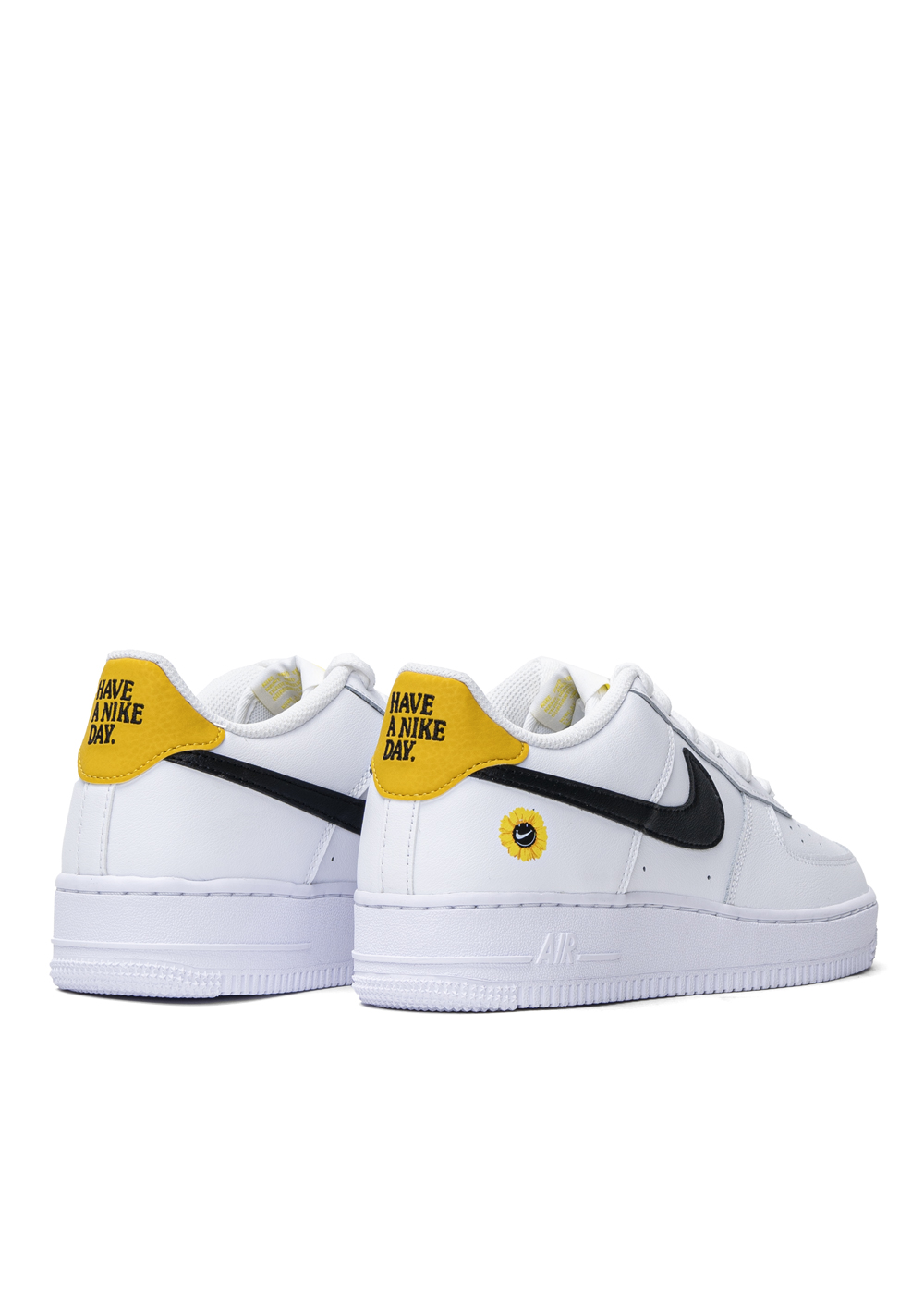 Nike Air Force 1 LV8 Utility GS AR1708-100 £74.16 Sneaker Peeker