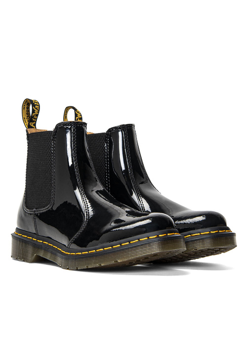 dr martens patent lamper black