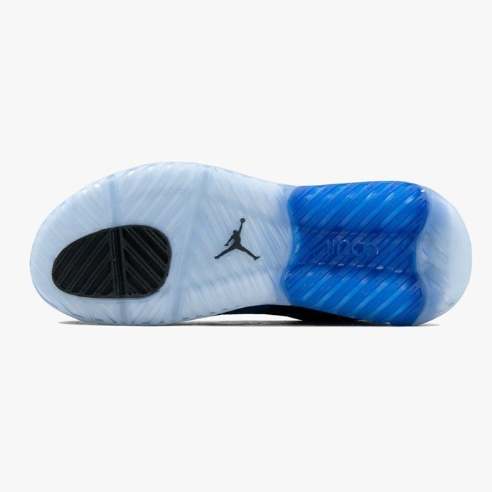 Nike Jordan x Paris Saint Germain Air Max 200 (CV8452-001)