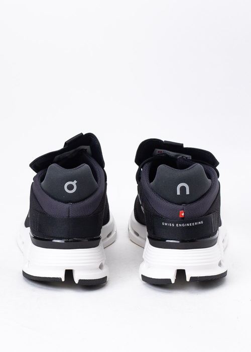 Sneaker On Running Cloudnova (26.99116)
