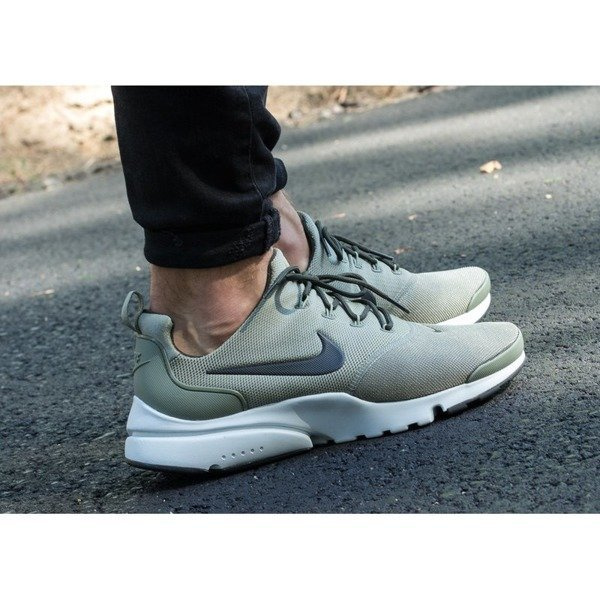 Nike Presto Fly (908019-011)