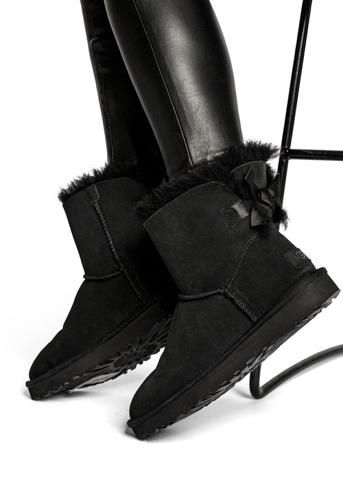 UGG W Mini Bailey Bow II Damen Winterschuhe