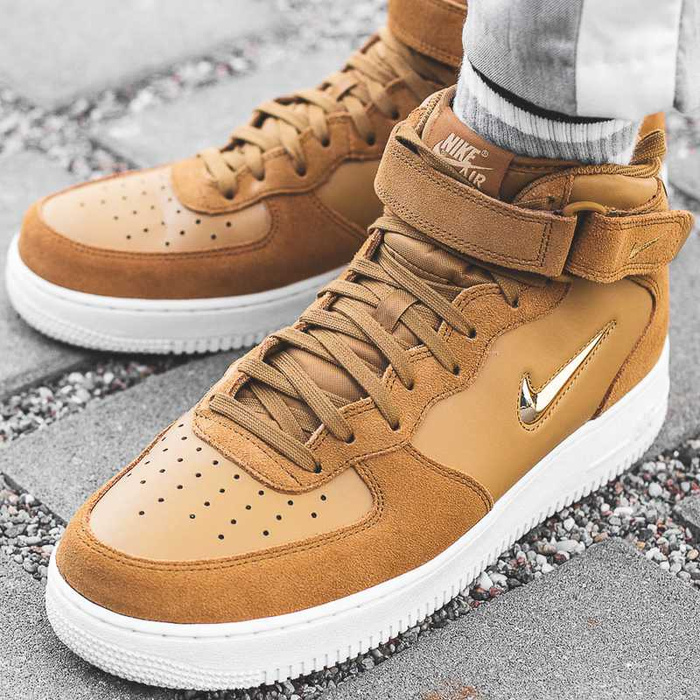 Nike Air Force 1 07 Mid LV8 (804609-200)