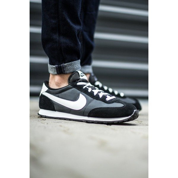 Nike Mach Runner (303992-010)