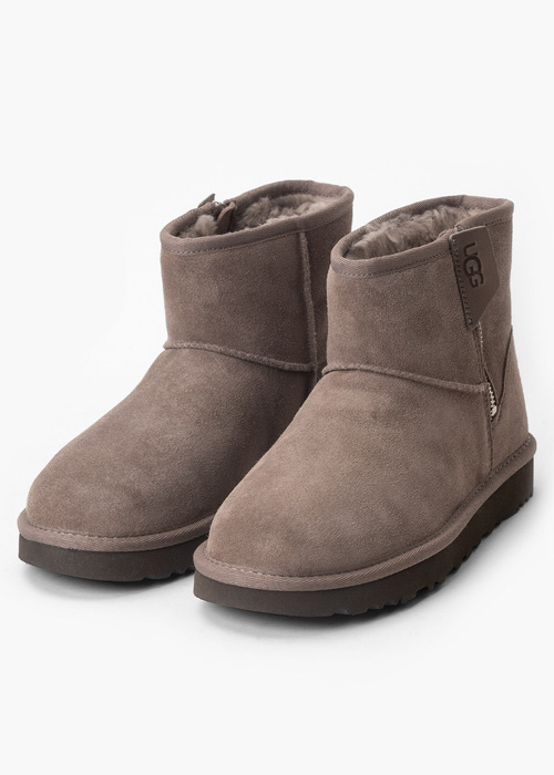 Herren Winterschuhe UGG W CLASSIC MINI BAILEY ZIP