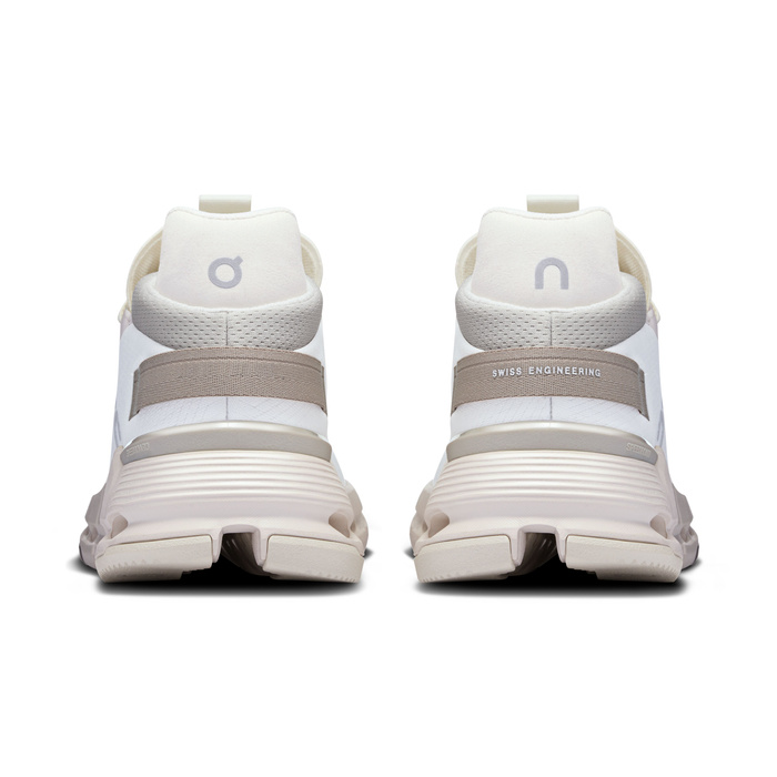 ON CLOUDNOVA 2 Ice | Sand Damen Sneaker