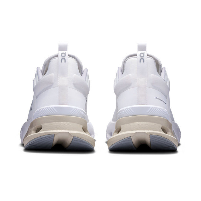ON Cloudnova X Women White | Glacier Damen Sneaker