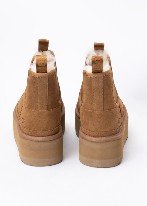 UGG W NEUMEL PLATFORM CHELSEA Damen Chelsea-Boots braun