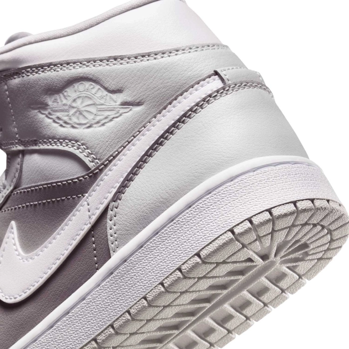 Nike Air Jordan 1 Mid Photon Dust Atmosphere Damen Sneaker