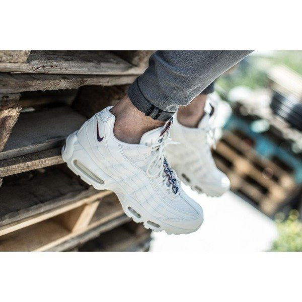 Nike Air Max 95 TT (AJ1844-101)