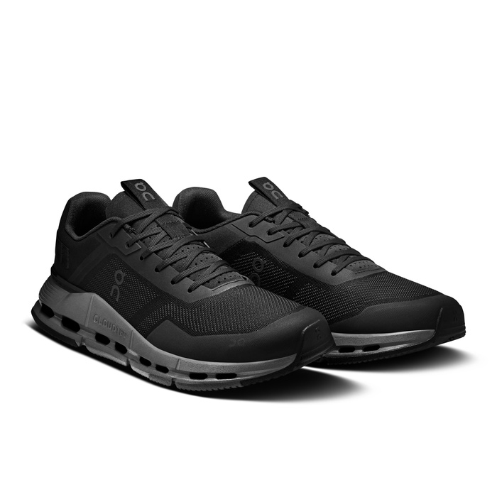 ON Cloudnova Form 2 TT Herren Sneaker