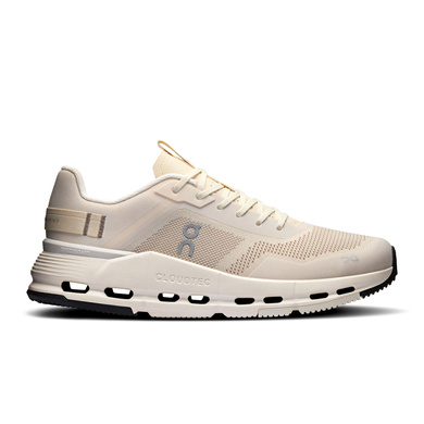 ON CLOUDNOVA FORM Cream | Ivory Damen Sneaker