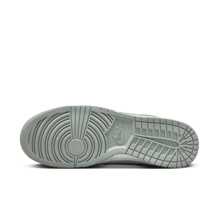 Nike Dunk Low Retro Herren Sneaker