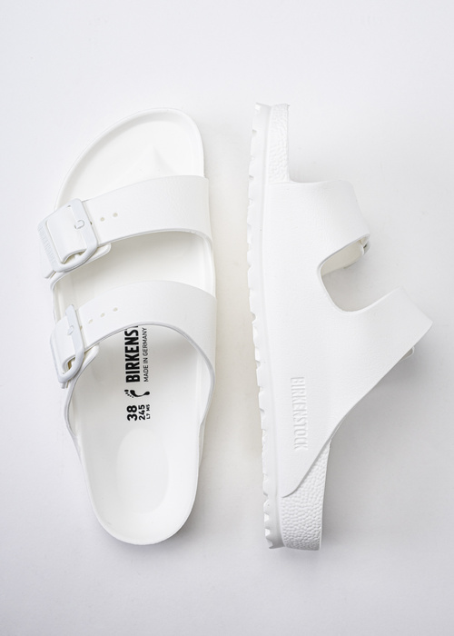 Birkenstock Arizona Essentials Damen Pantoletten weiß