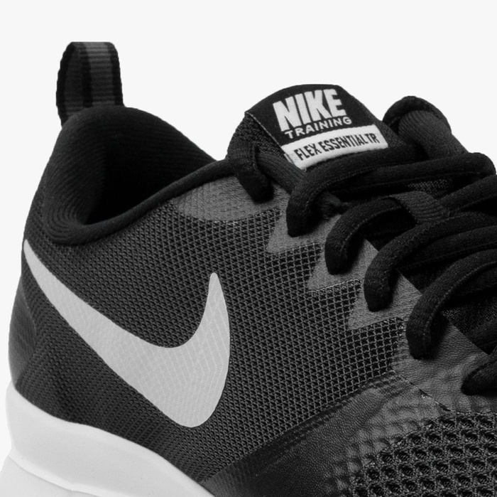 Nike Flex Essential TR (924344-001)