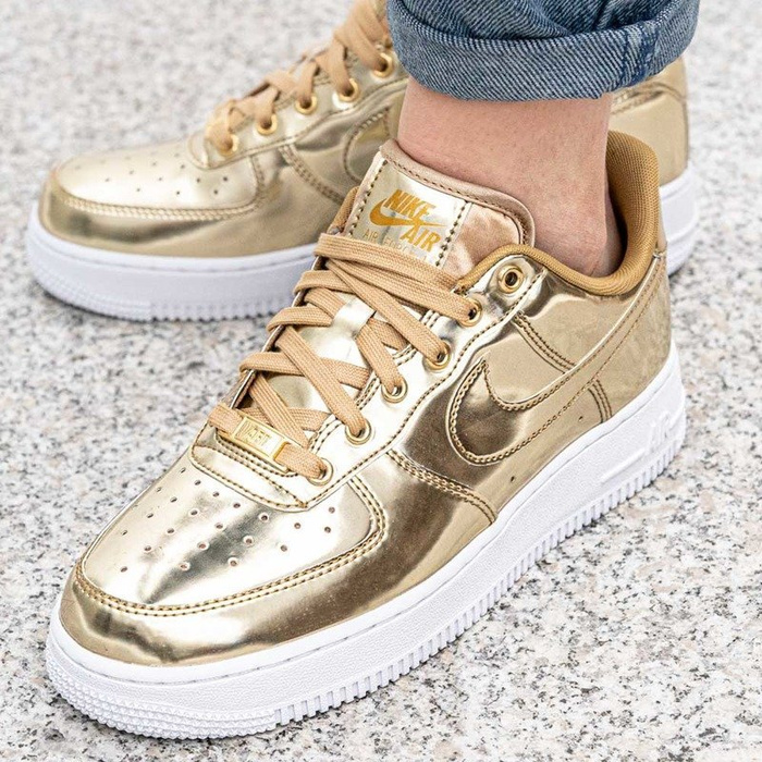 Nike W Air Force 1 Low SP (CQ6566-700)