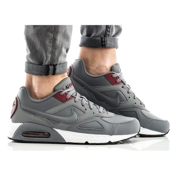 Nike Air Max Ivo Leather (580520-006)