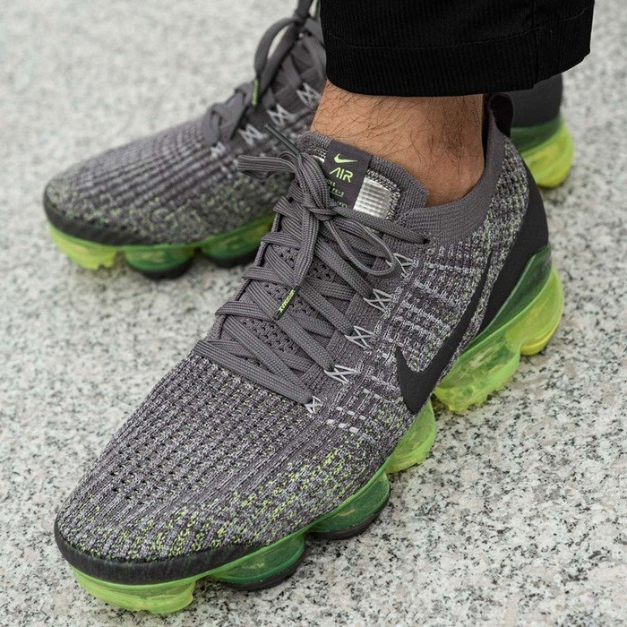 Nike Air VaporMax Flyknit 3 (AJ6900-009)