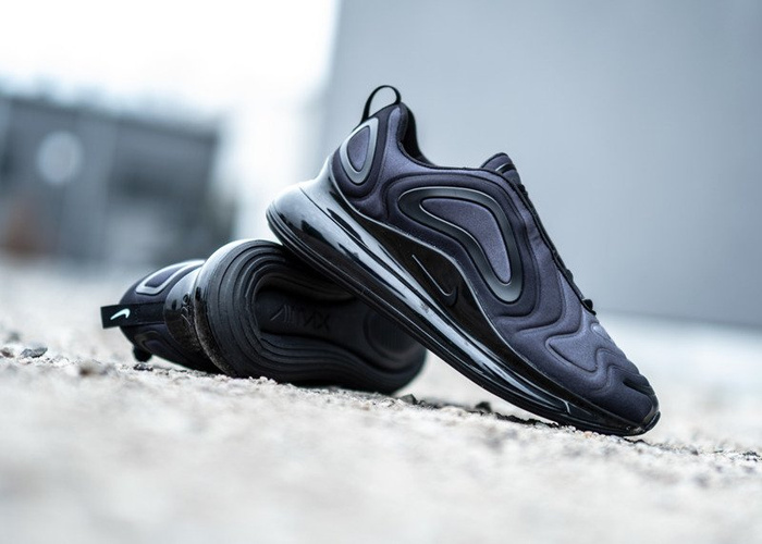 Nike Air Max 720 (AO2924-004)