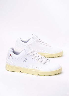 ON The Roger Clubhouse Damen Sneaker weiß