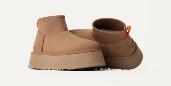 UGG W Classic Mini Dipper Boot Damen Schneestiefel