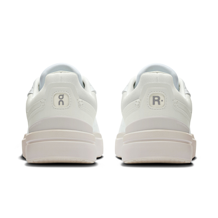 ON The Roger Advantage White | White Damen Sneaker