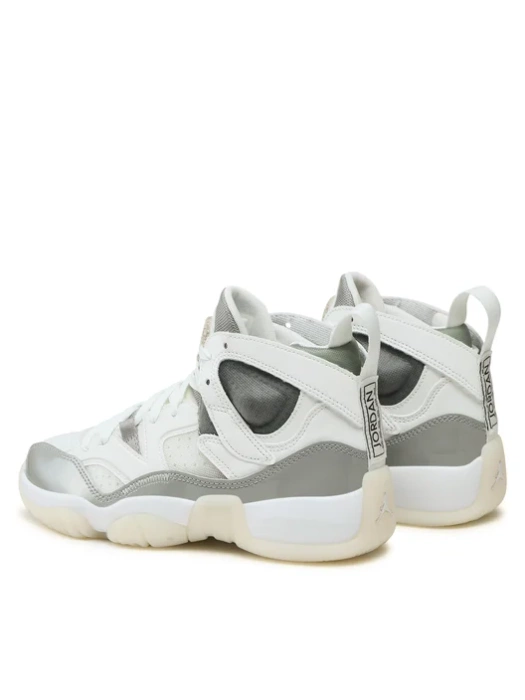 Nike Air Jordan Jumpman Two Trey Damen Sneaker