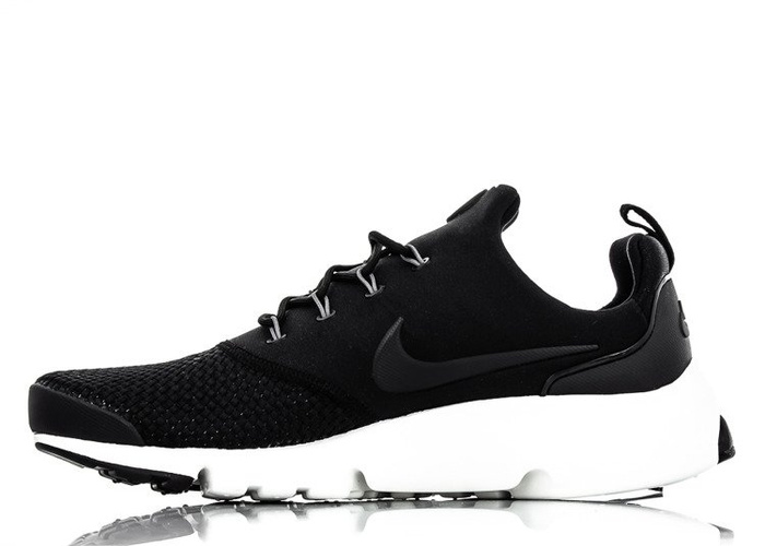 Nike Presto Fly SE (908020-010)