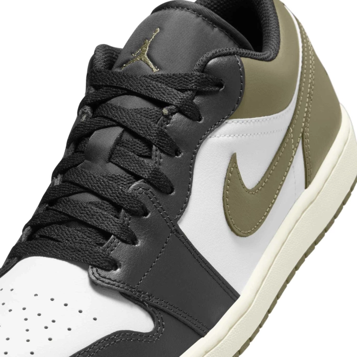 Herren Sneaker Nike Air Jordan 1 Low